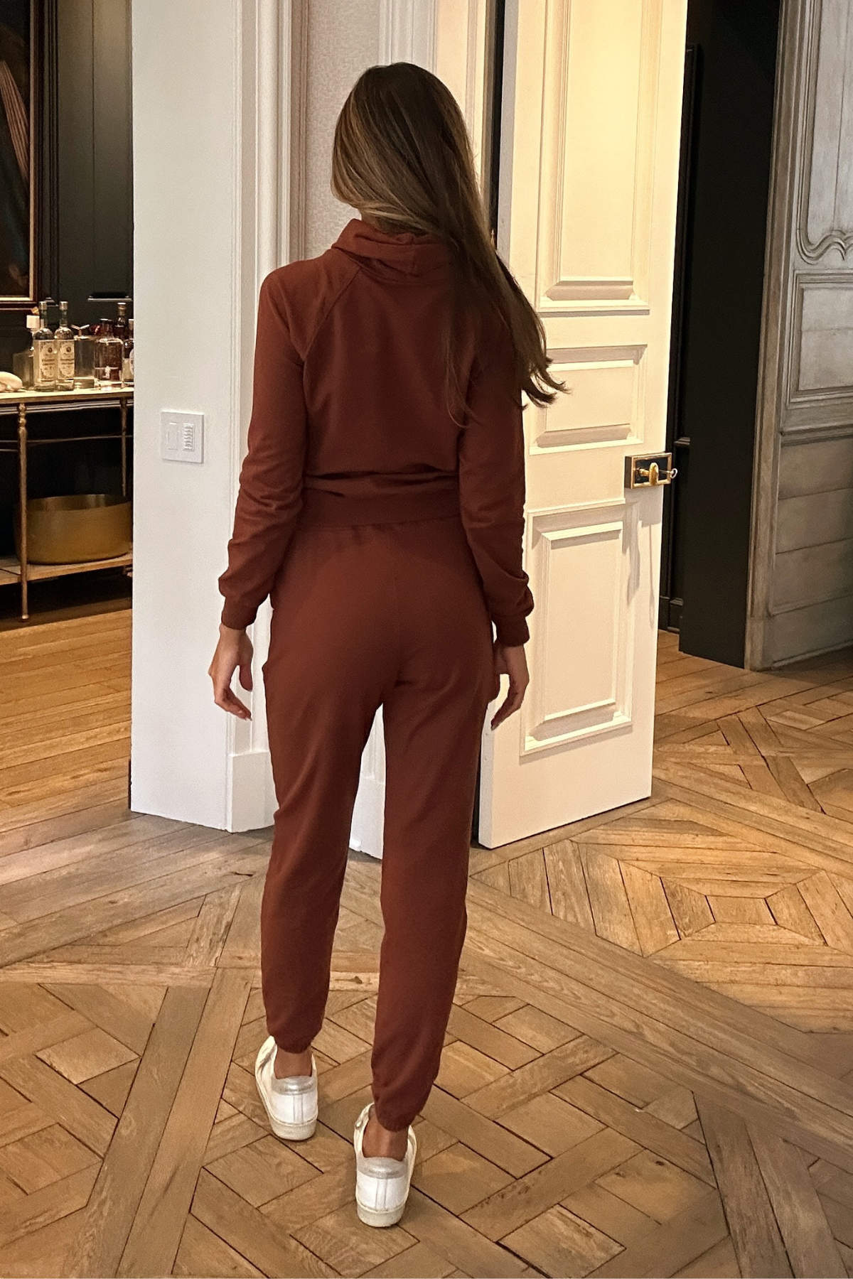 brown expresso jogger sweatpants cuffed comfortable pockets fleece atlanta boutique athleisure loungewear